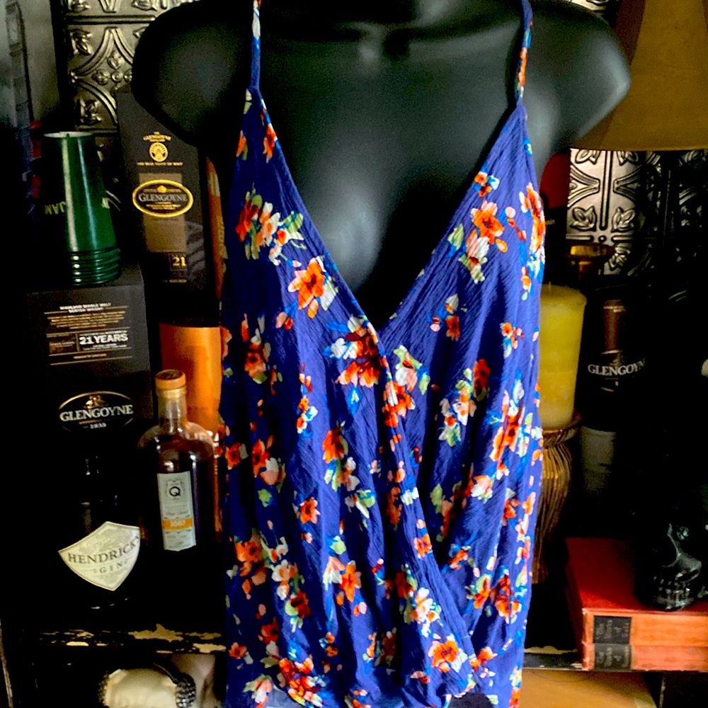 🌺Staccato light cotton tank/ blouse size large🌺